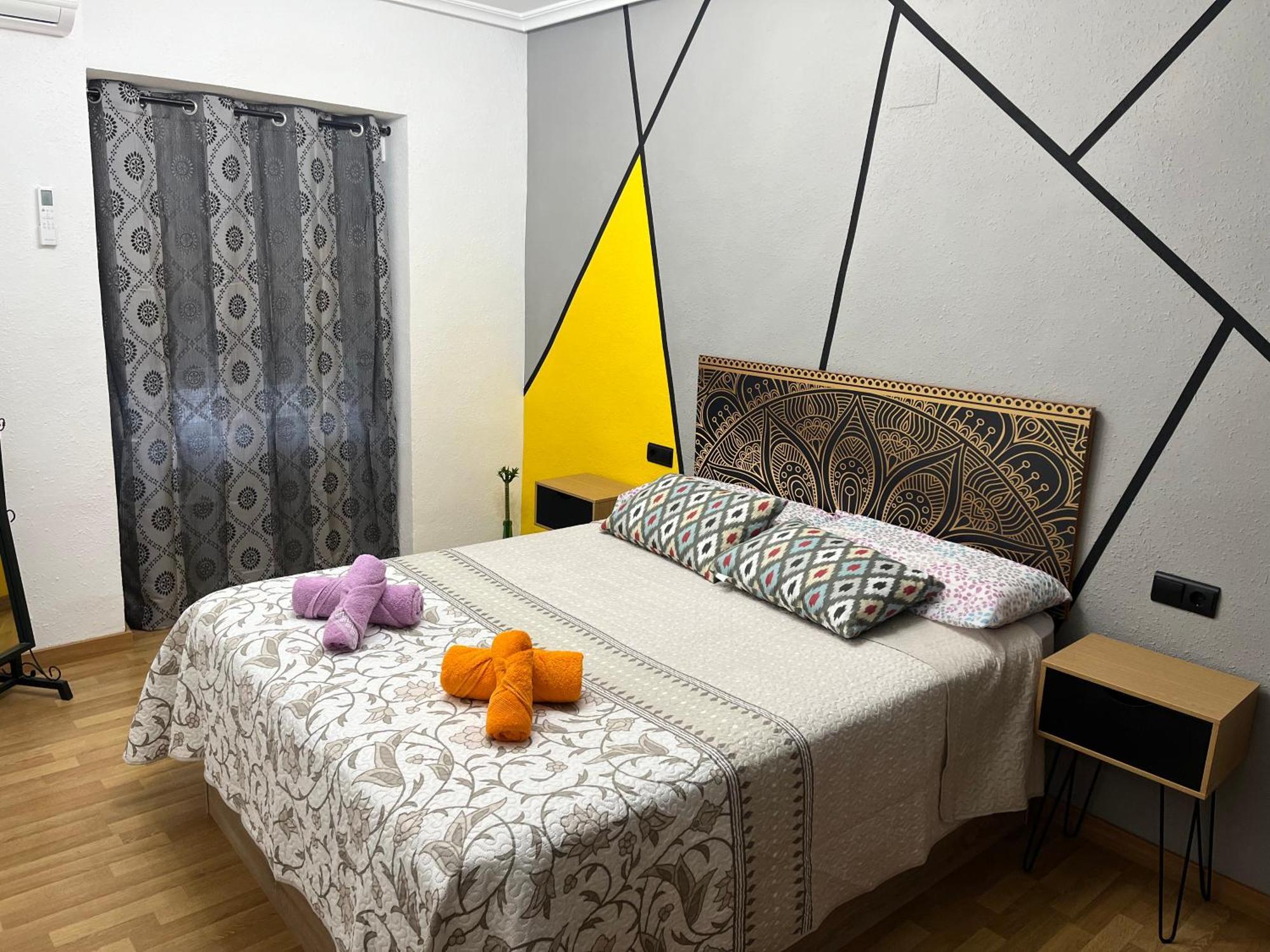 Marqplace Beach Free Parking And Ac Аліканте Екстер'єр фото